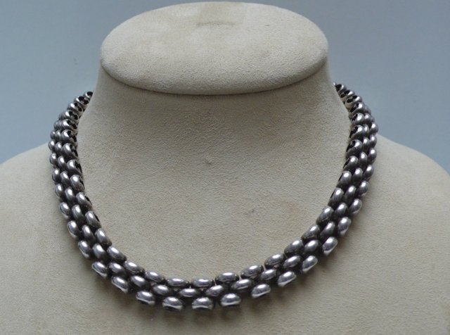 Victorian Sterling Silver Collar