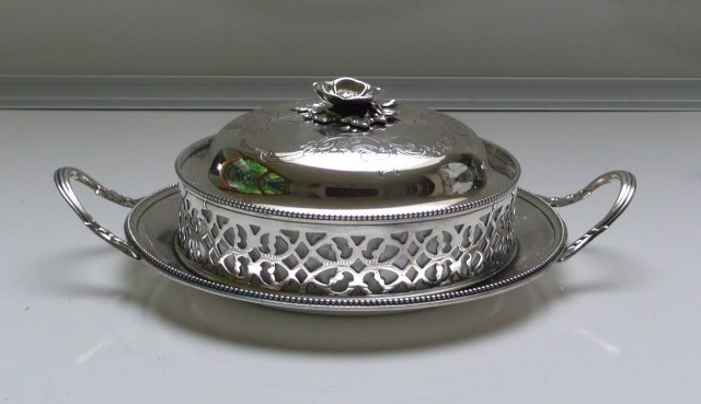 Victorian Silver Plate Round Butter Dish/glass liner