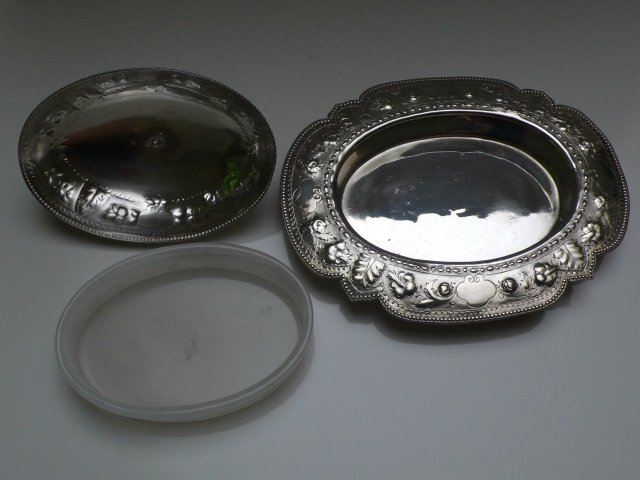 Victorian Silver Plate Oval Covered Dish/Swan Handle
