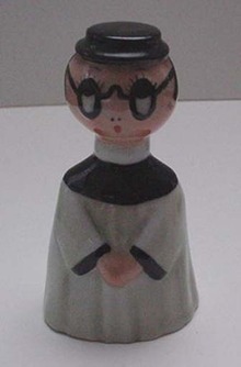 Carleton Ware Choir Boy Bell