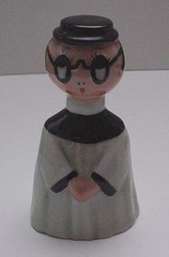 Carleton Ware Choir Boy Bell