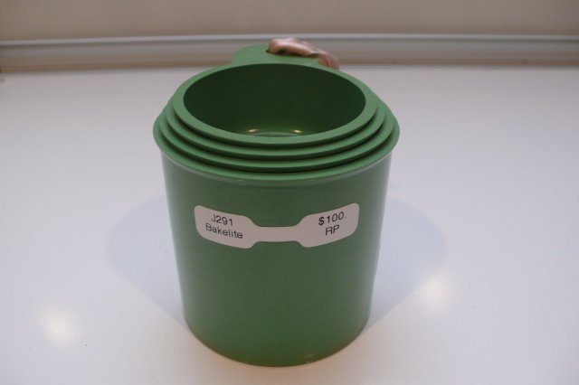 Bakelite Vintage Set of Stacking Green Measuring Cups