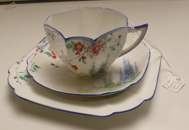 Shelley English Bone China Queen Anne Country Blue Bell Trio