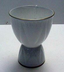 Shelley Dainty White Double Egg Cup