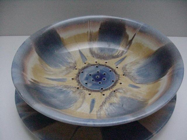 Shelley Harmony Salad Bowl Drainer and