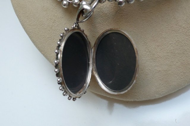 Victorian Sterling Silver Collar with Locket