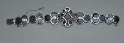 Victorian Scottish Agate Gray & Red Bracelet
