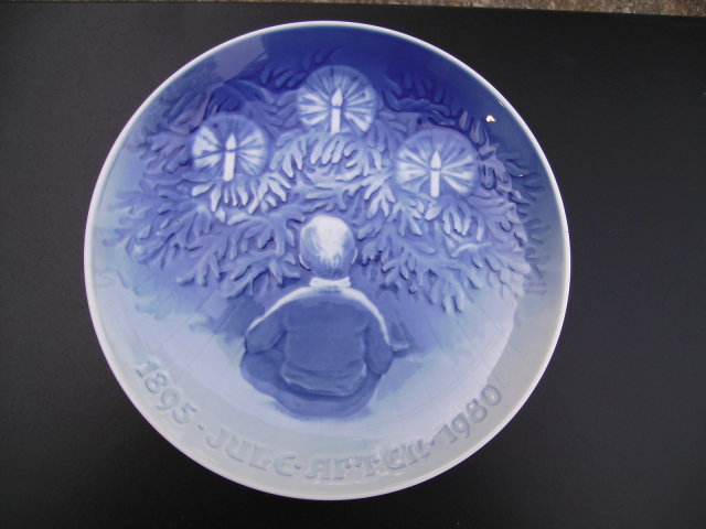 B&G (Bing and Grondahl) 9 inch plate