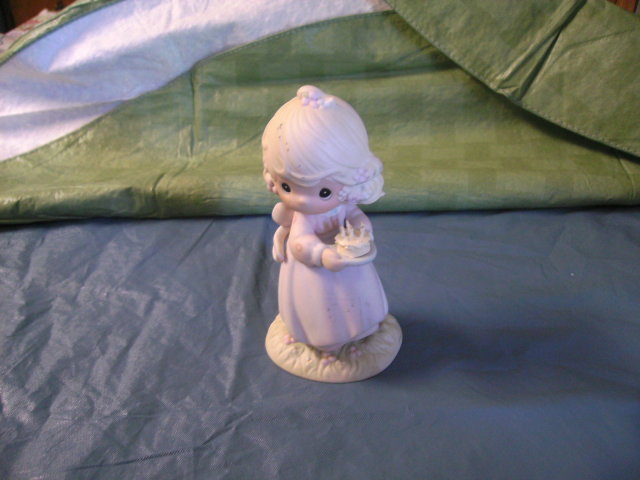 Precious Moments Figurine