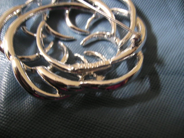 Sarah Coventry Pin