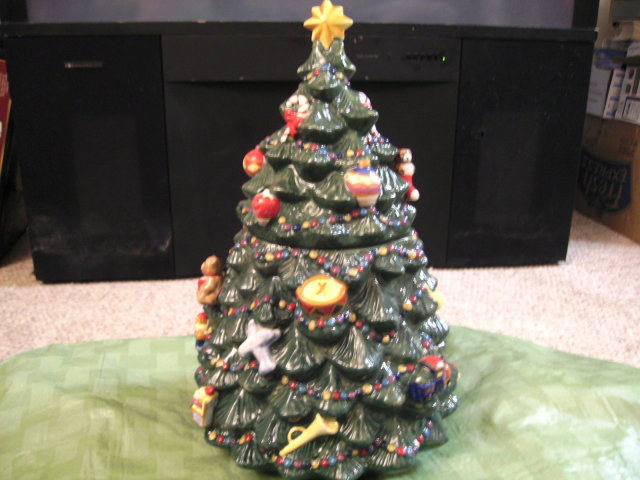 Christopher Radko Traditions Holiday Celebrations Christmas Tree Cookie Jar