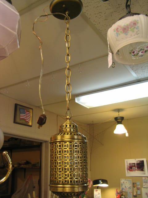 Single Light Hanging Fixture #490