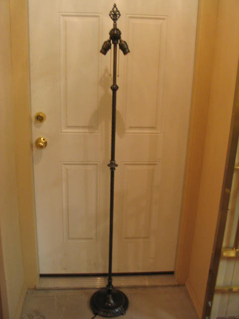 Vintage 2-Light Floor Lamp