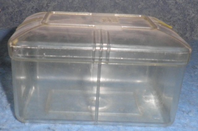 Plastic Container with Lid B1543