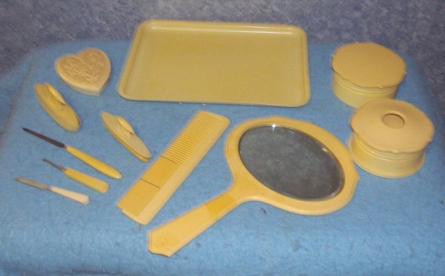 Vanity Set B3063