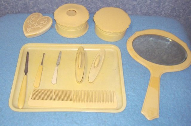 Vanity Set B3063