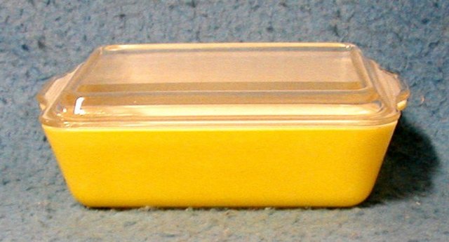 Refrigerator dish yellow with lid B2235