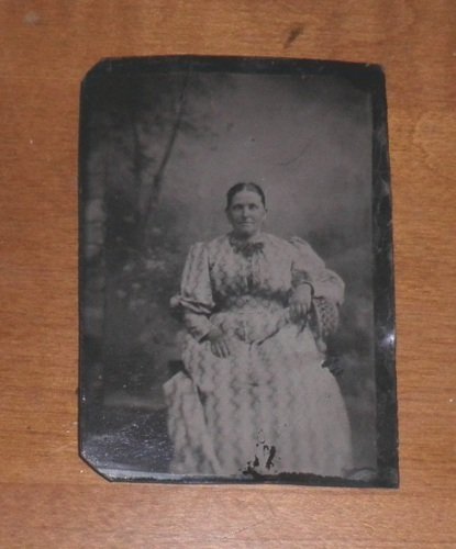 Picture - Metal B2438