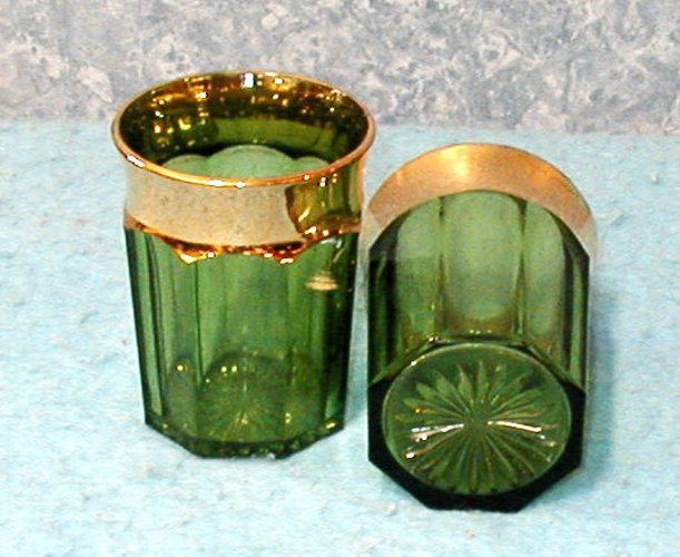 Glass B2847