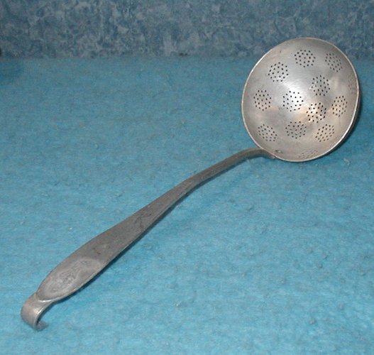 Ladle B2702