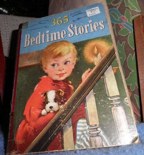 Book 365 Bedtime Stories B4813
