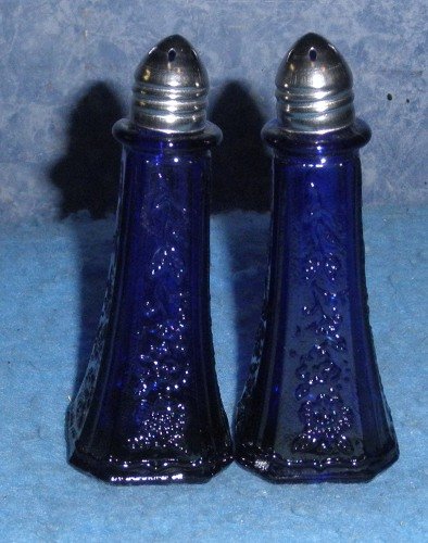 Salt & Pepper Shakers