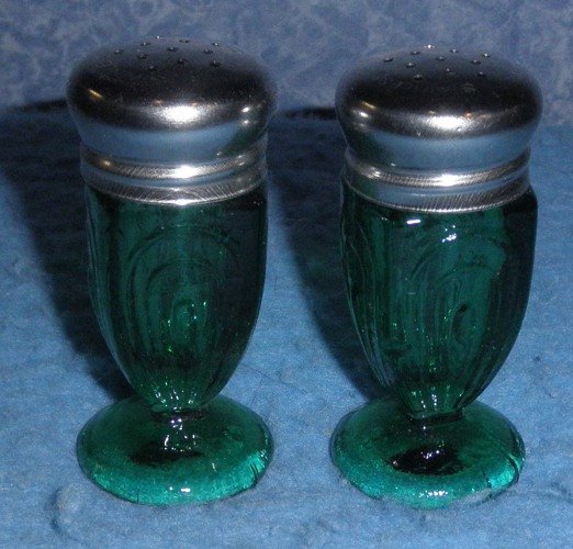 Salt & Pepper Shakers Green