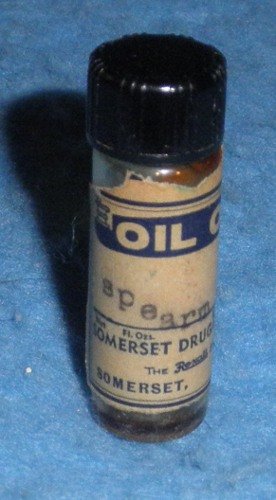 Bottle Oil of Spearmint