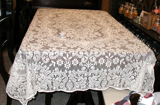 Tablecloth - Beige Lace