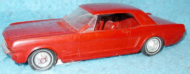 Mustang - Ford - Friction Car B1875