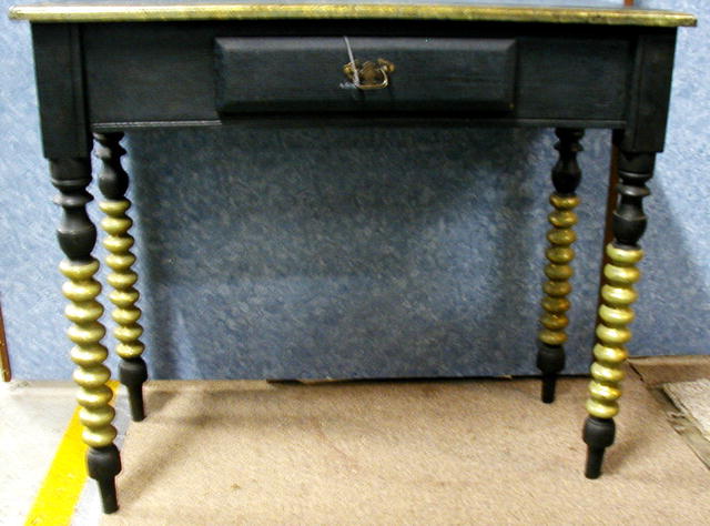 Couch Stand