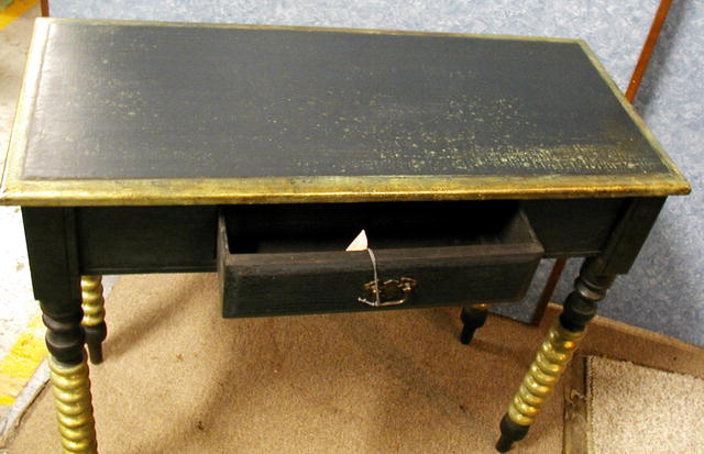 Couch Stand