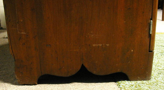 Wash Stand/Lift Lid/Walnut-All Original