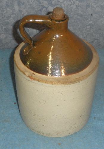 Brown & White Jug RS150