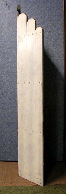 Corner Piece /Painted White w/handpainting
