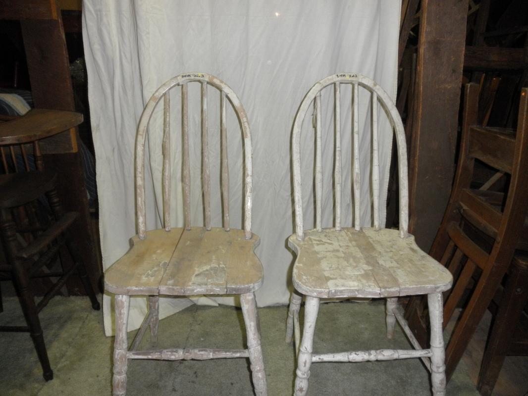 B1589 Vintage/Antique Set of (2) chairs