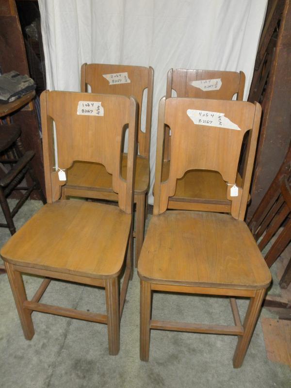 B2167 Vintage/Antique Set of 4 Solid Chairs