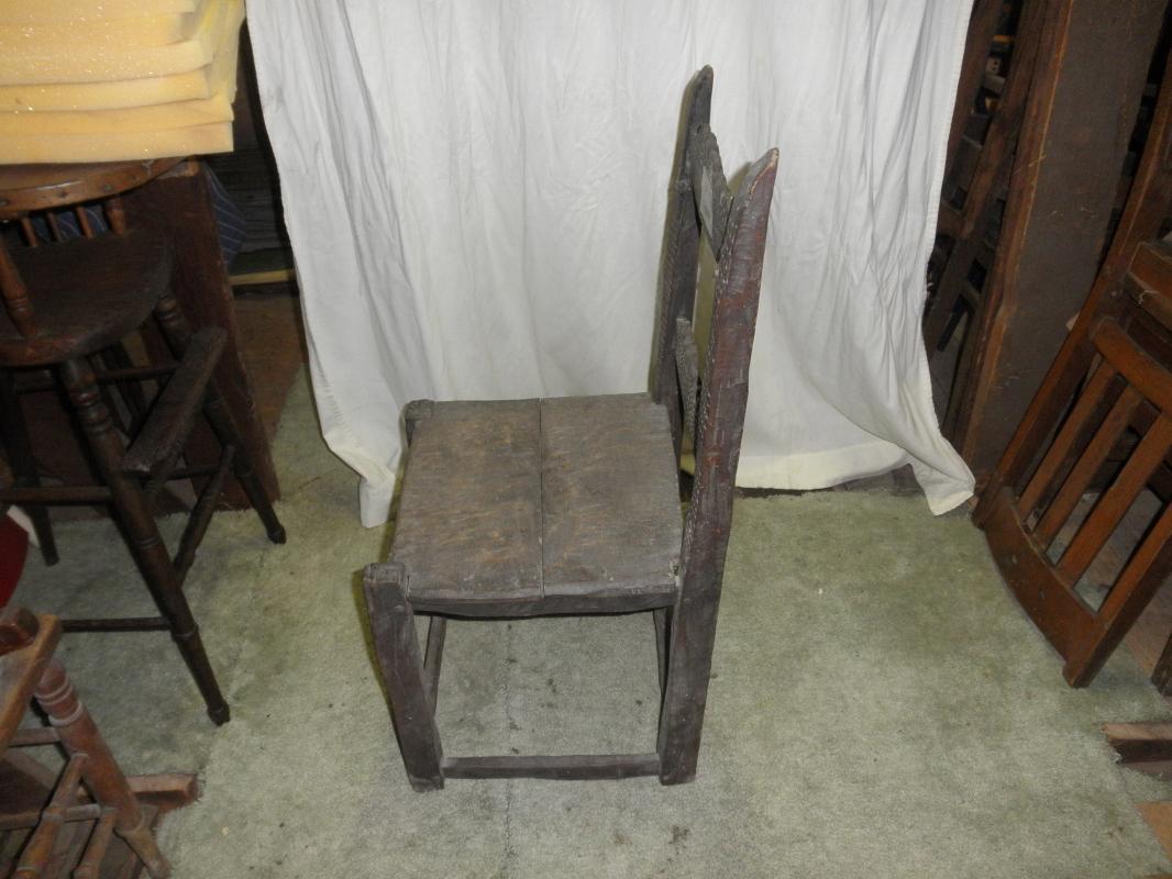 B4084 Antique Primitive Highly Carved Chair