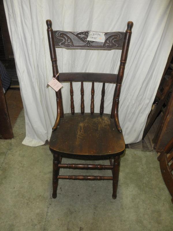 B4487 Vintage/Antique Pressed Back Chair Oak