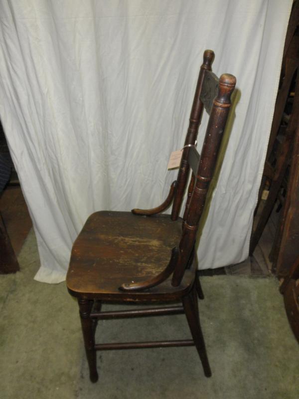 B4487 Vintage/Antique Pressed Back Chair Oak