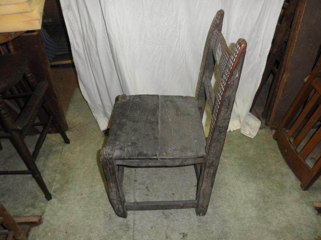B5396 Antique Primitive Hand Carved Chair