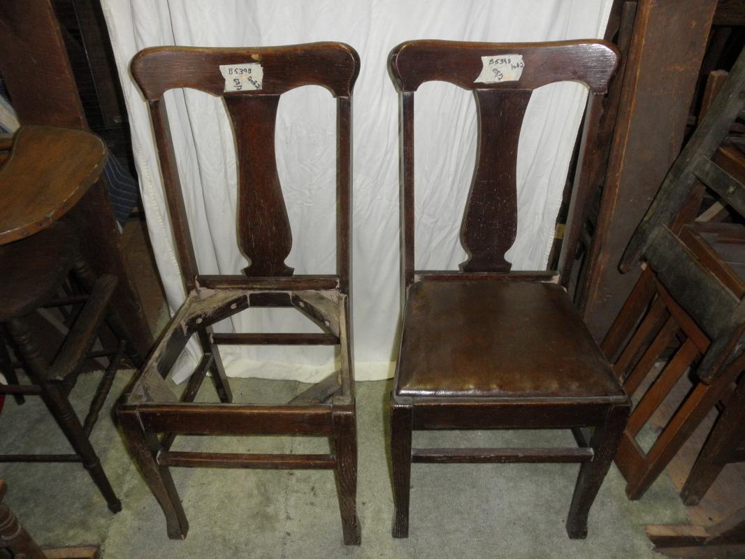 B5398 Vintage/Antique Set of (2) T Back Chairs Original