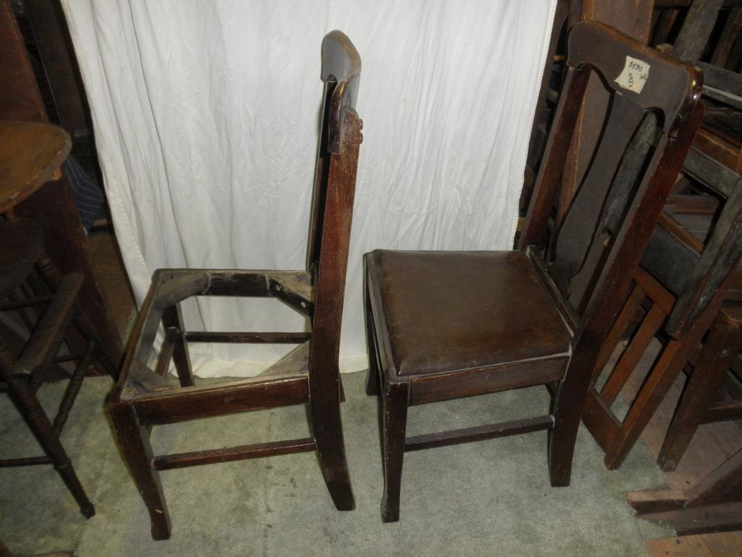 B5398 Vintage/Antique Set of (2) T Back Chairs Original