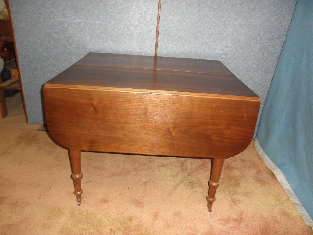 B2557 Antique Solid Walnut Drop Leaf Table