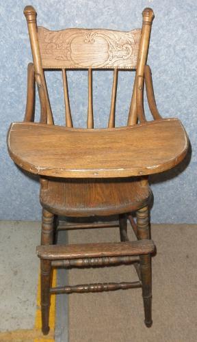 Highchair with Tray B5042