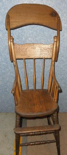 Highchair with Tray B5042