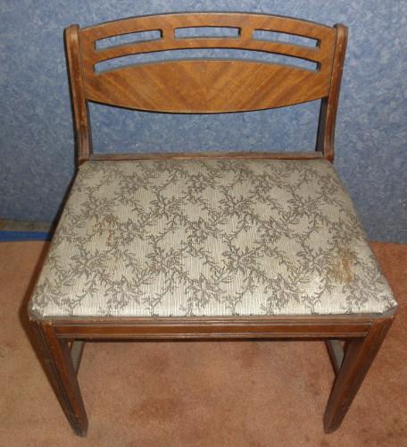 Vanity Bench