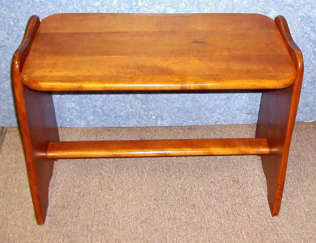 Bench, Maple