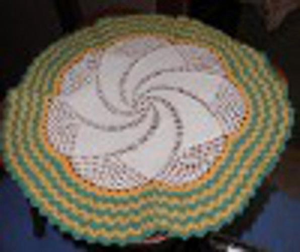Doily - Crochet - With Green Trim - Round B4534