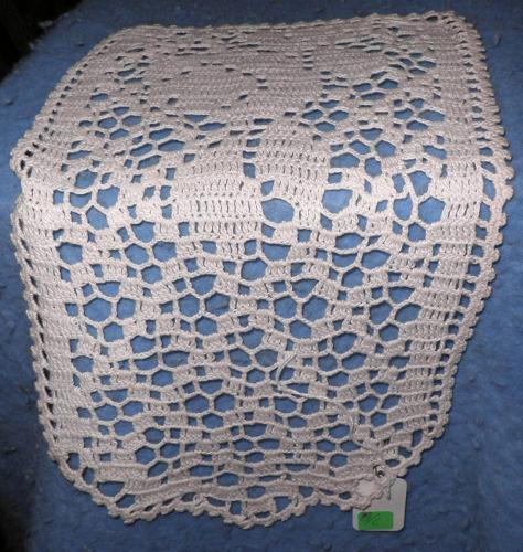 Doily, Vanity Rectangle, Crochet Rose Design B4697